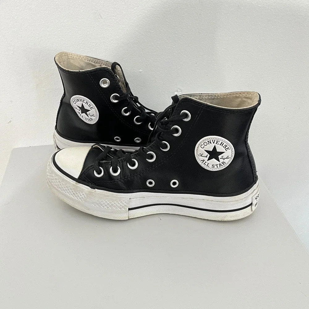 Converse Chuck Taylor High Top Kids Size 5 Black Leather Platform Sneakers‎